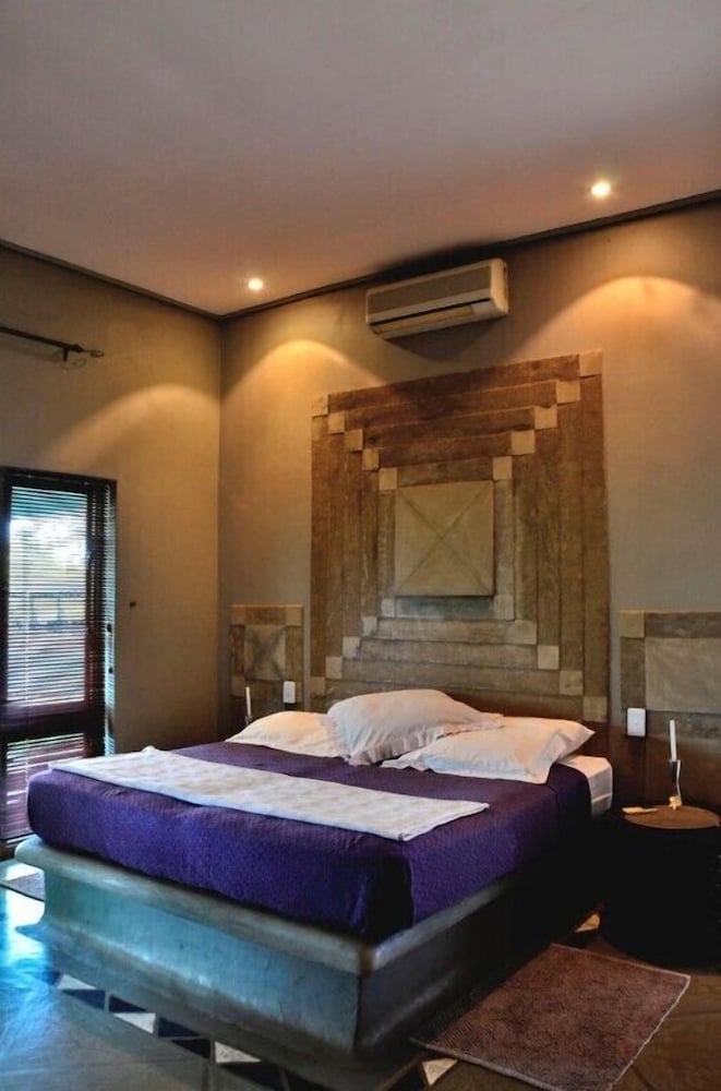 Family Room (3) photo 1