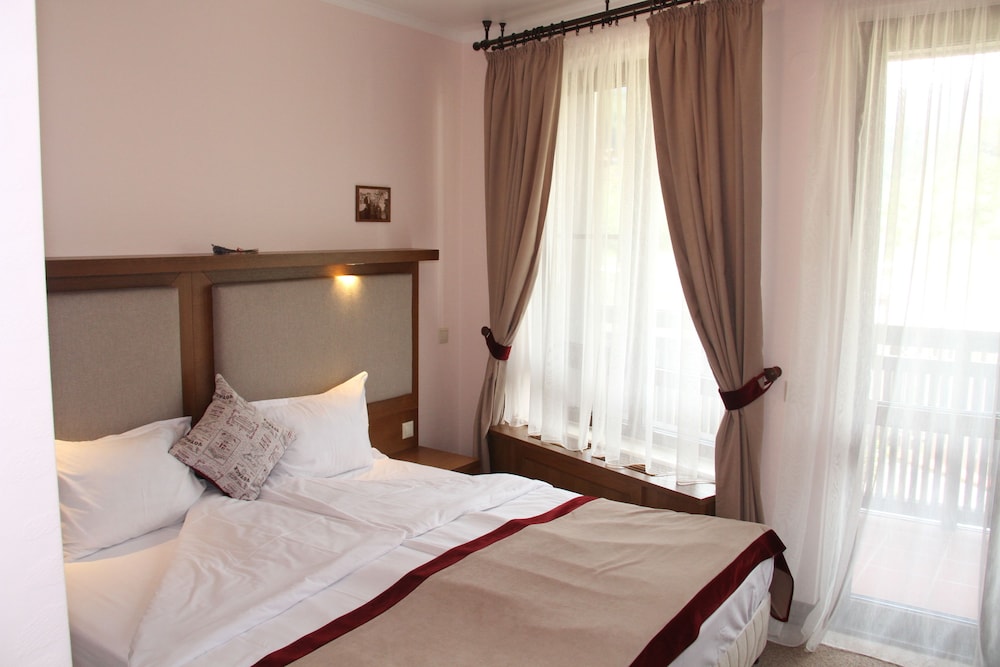 Comfort Apartment, 2 Bedrooms, Balcony photo 1