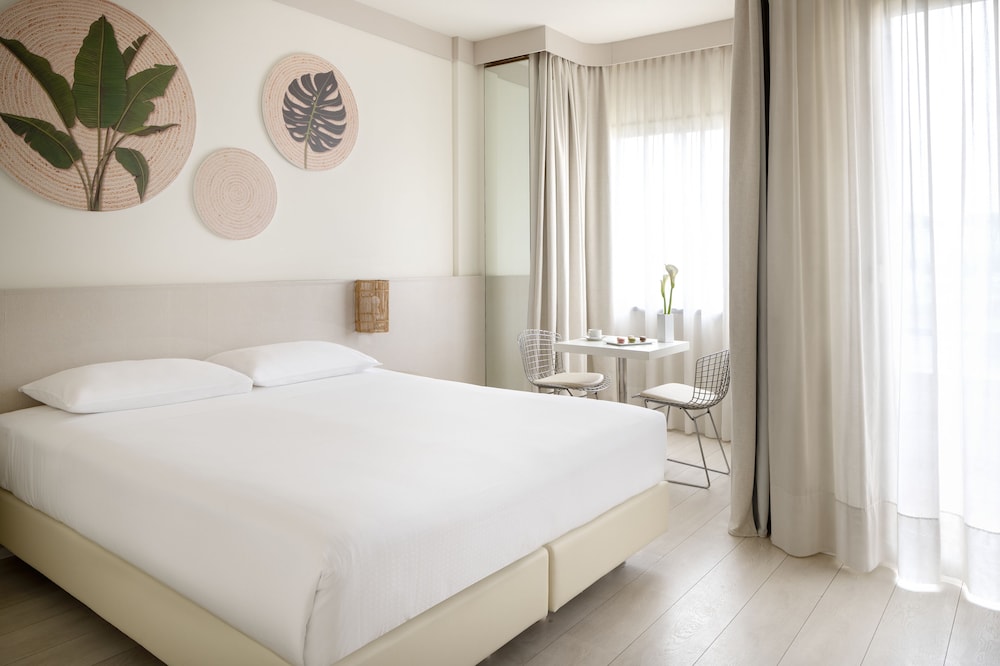 Superior Double Or Twin Room photo 1