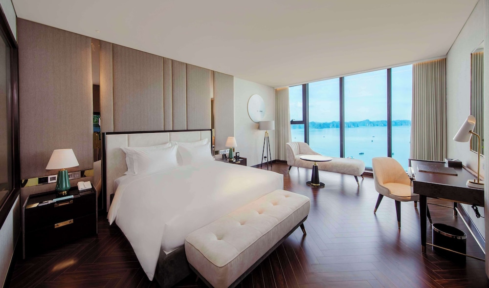 Deluxe Room, Bay View - Photo 4