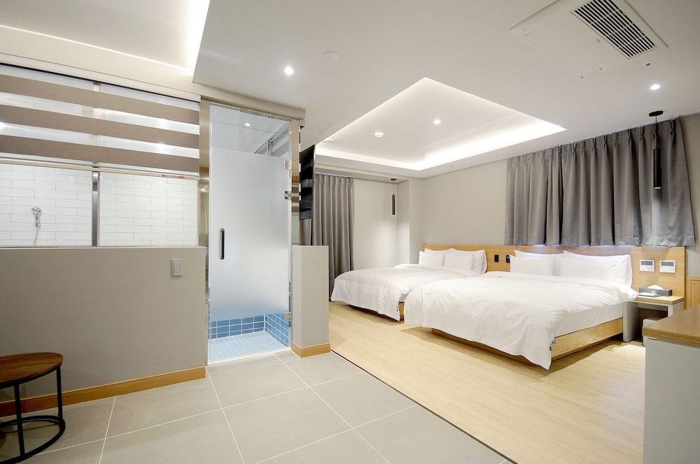 Suite Poolvilla - Photo 1