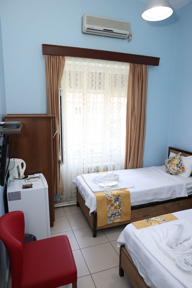 Deluxe Twin Room - Photo 3