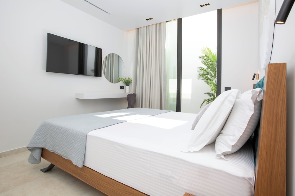 Premier Suite, Private Pool, Sea View