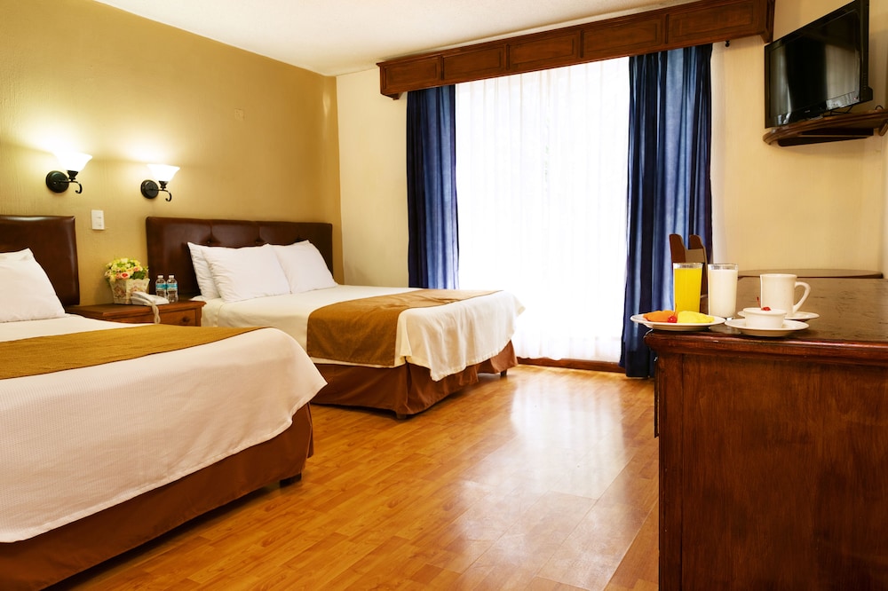 Standard Room, 2 Queen Beds