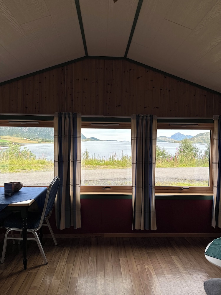 Cabin, 1 Bedroom, Pets Allowed, Partial Ocean View