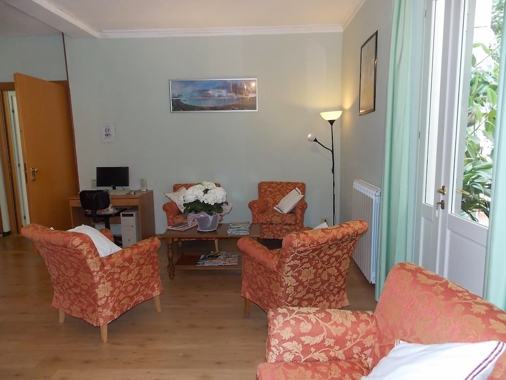 Double Room, 2 Twin Beds, Accessible photo 3