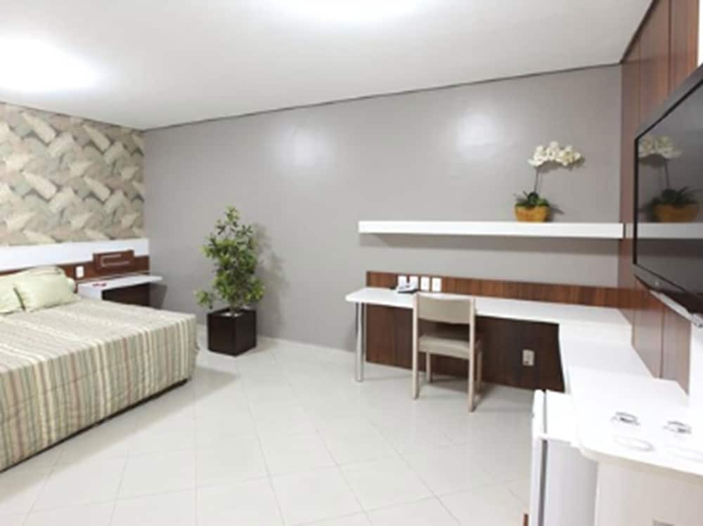 Luxury Suite photo 2