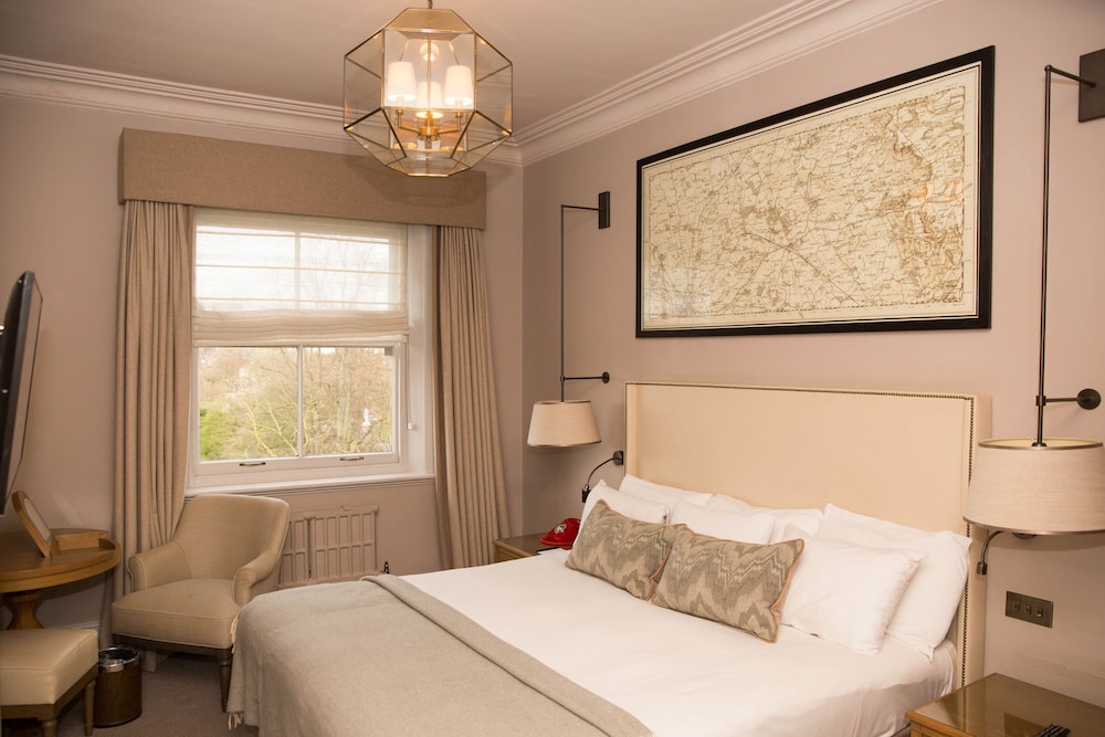 Standard Double Room, City View photo 1