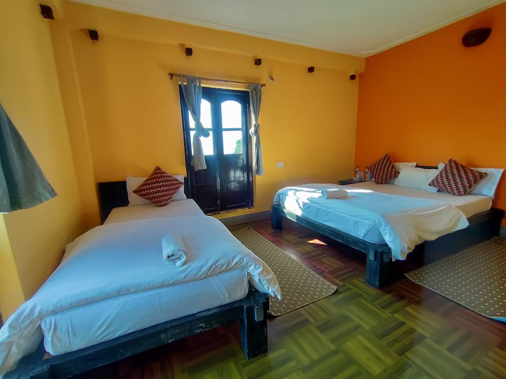 Standard Double or Twin Room photo 1