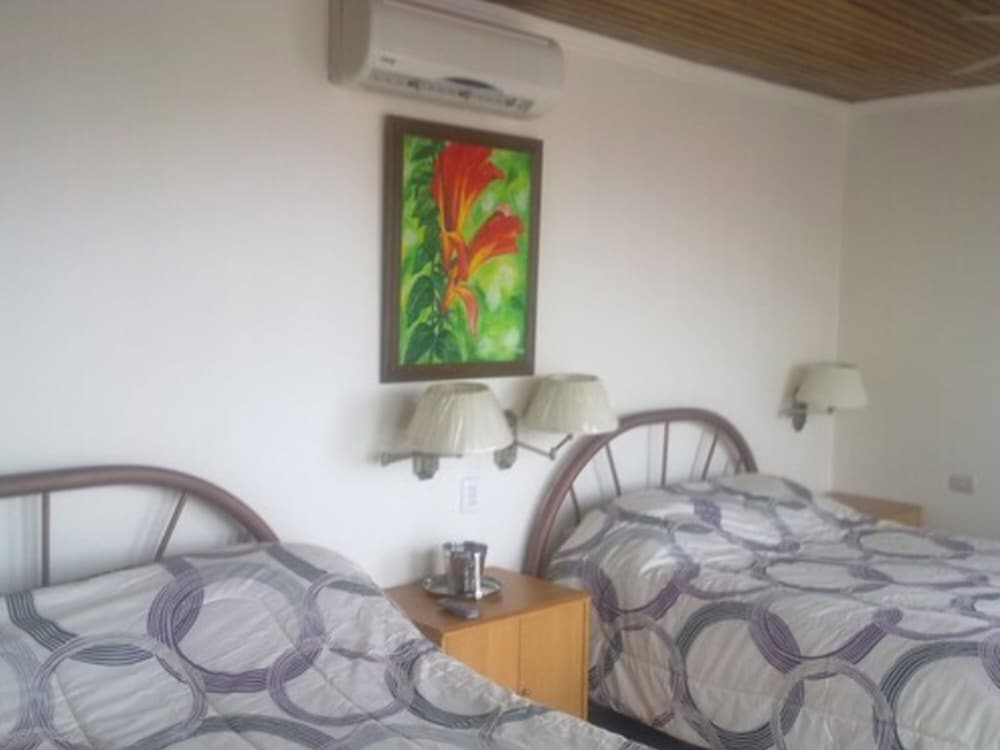 Superior Quadruple Room, 2 Double Beds, Private Bathroom, City View photo 2