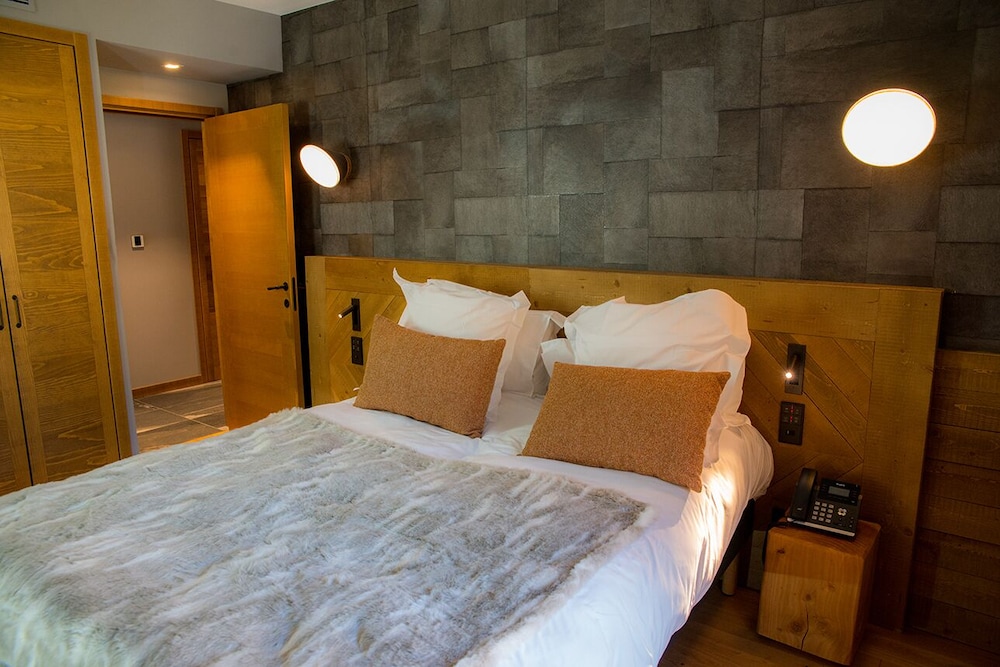 Junior Suite - Photo 1