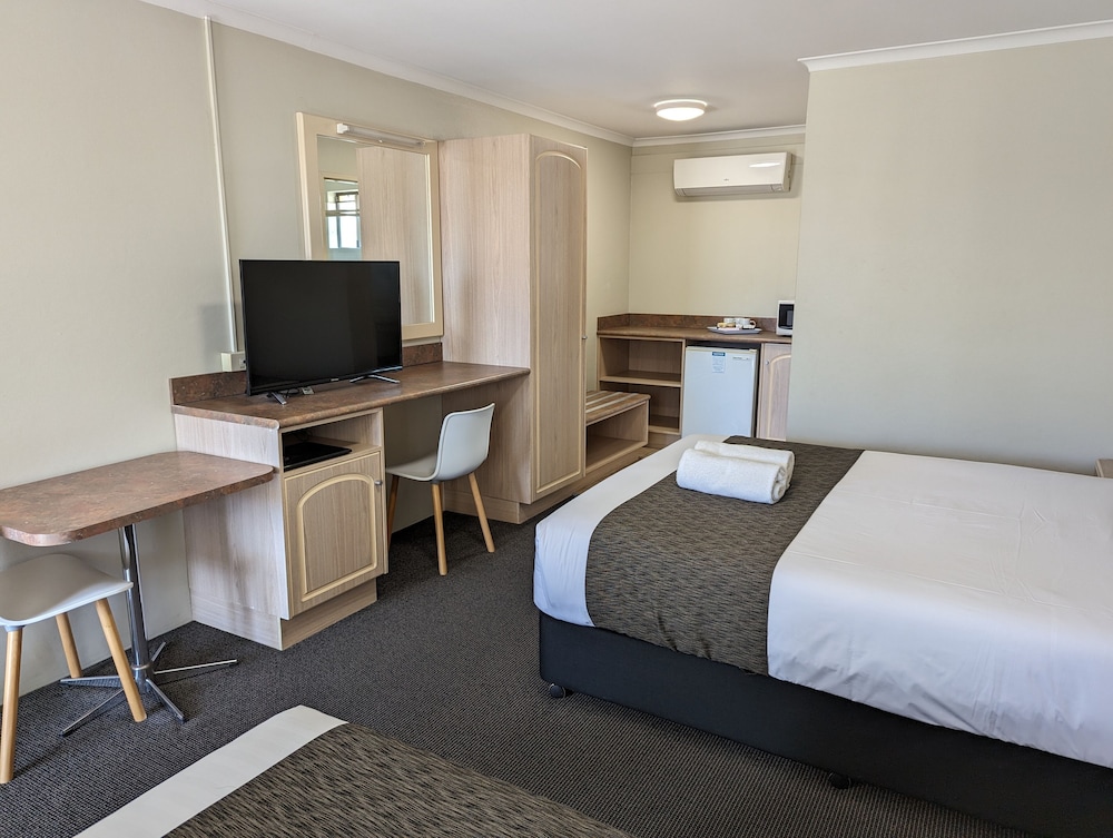 Executive Triple Room photo 3