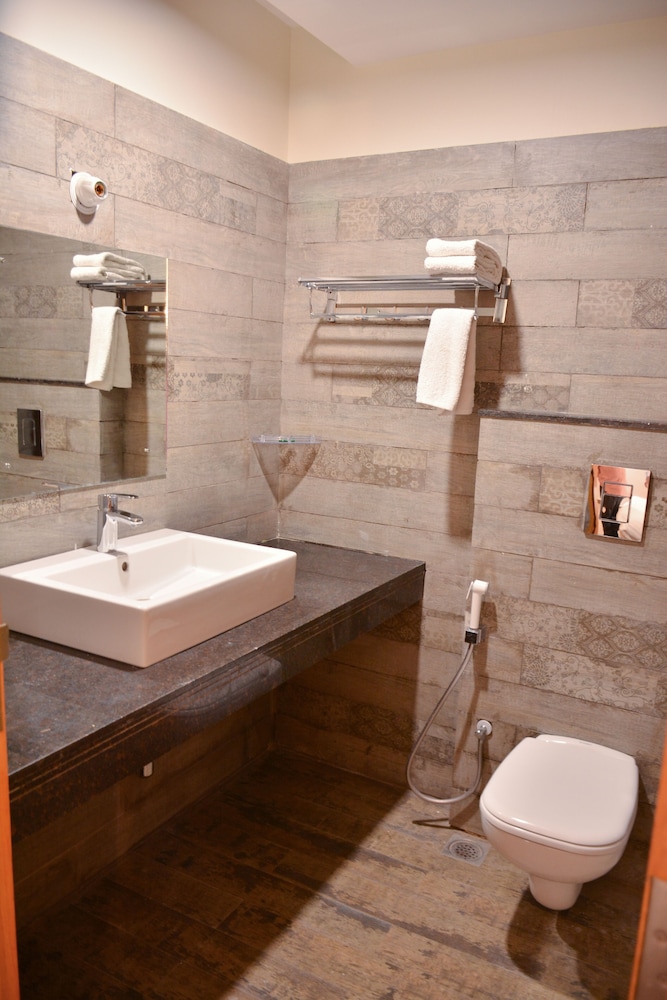 Super Deluxe Room - Photo 6
