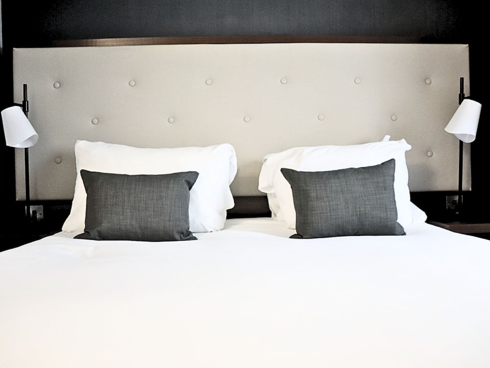 Premium Room - Photo 5