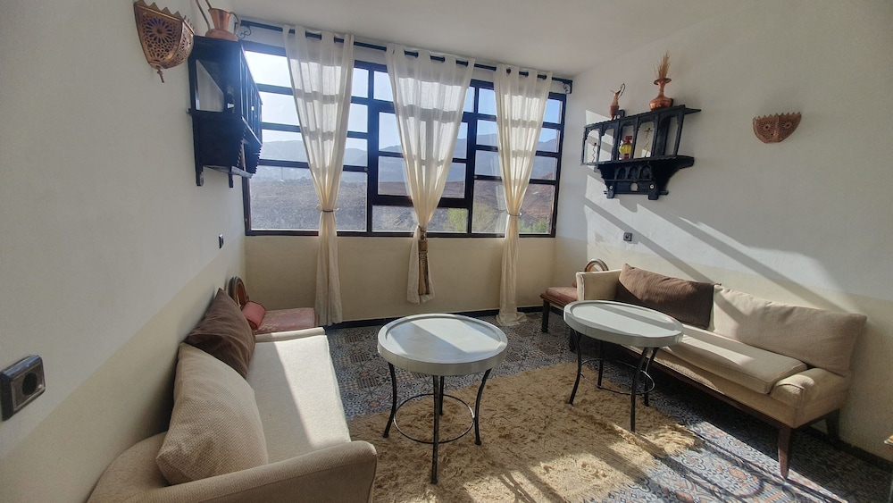 Classic Double or Twin Room, 2 Bedrooms photo 3