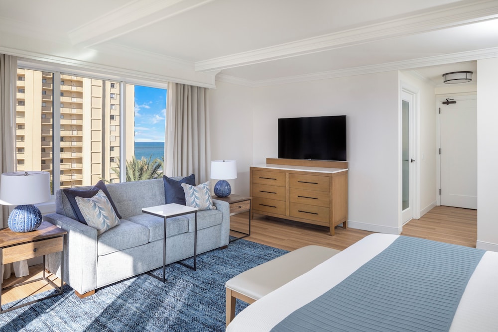 Room, 1 King Bed, Accessible, Resort View
