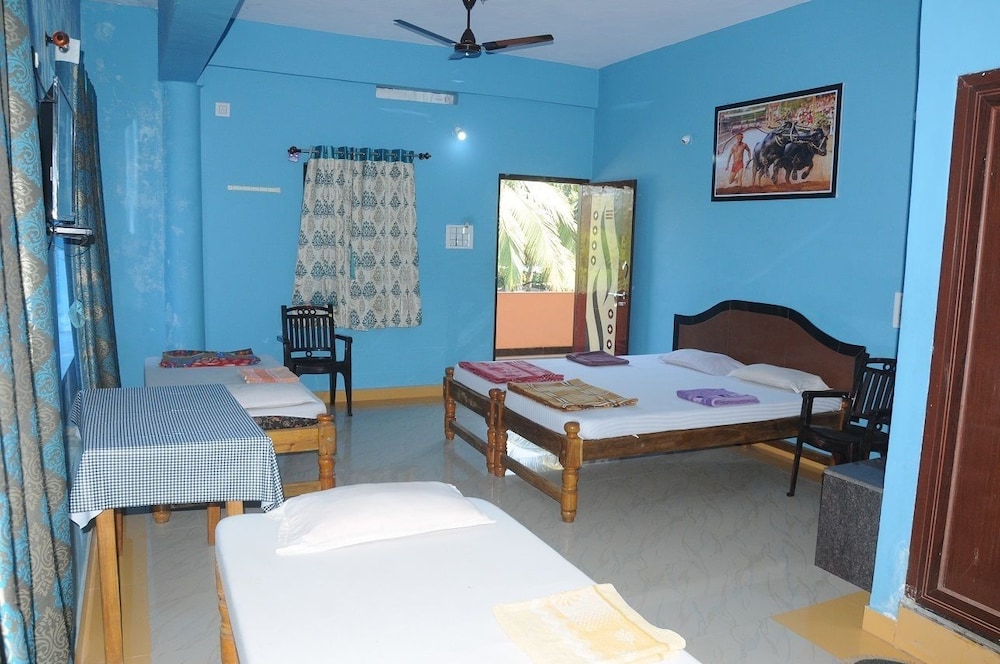 Ac Quadruple Room photo 2