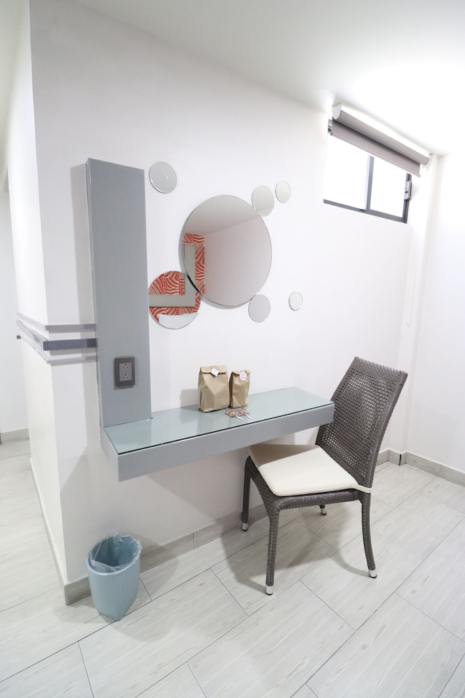 Standard Triple Room photo 3