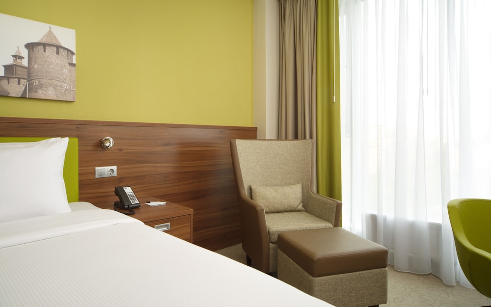 Room, 1 Queen Bed photo 3