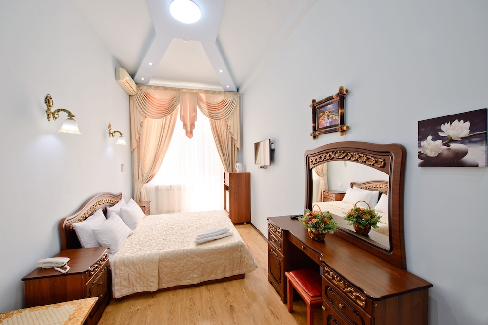 Standard Double Room photo 2