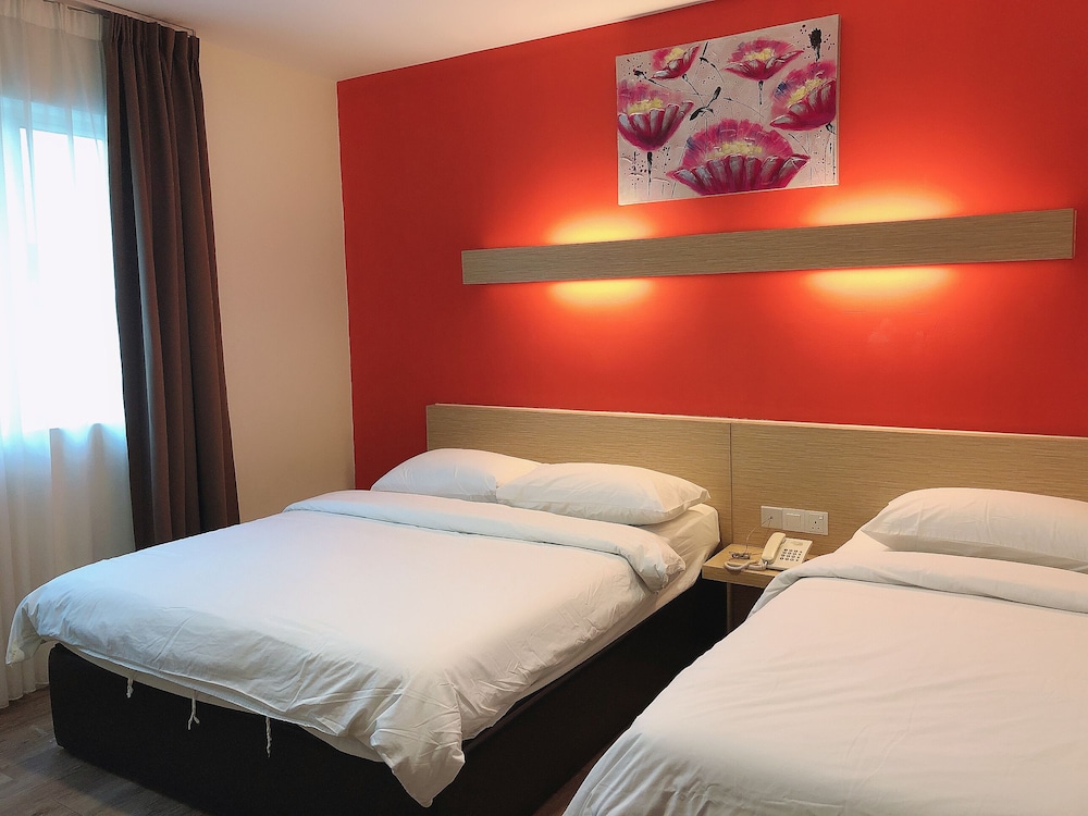 Superior Triple Room