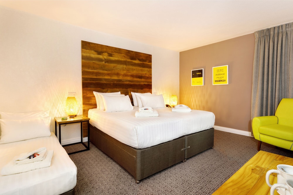 Family Double Room, Multiple Beds photo 2