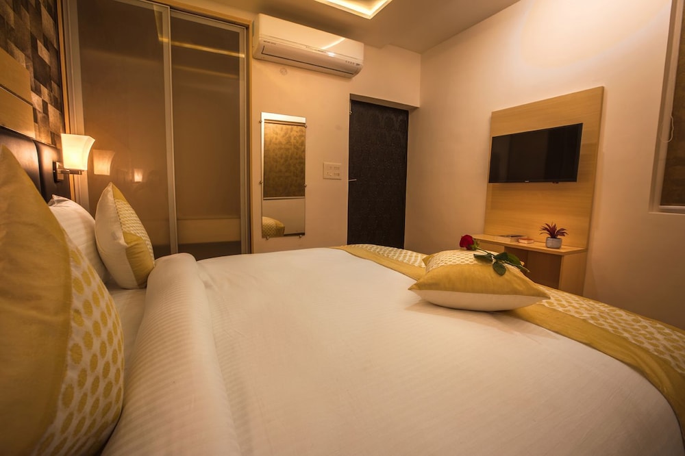 Family Suite, 1 Bedroom, Balcony photo 3