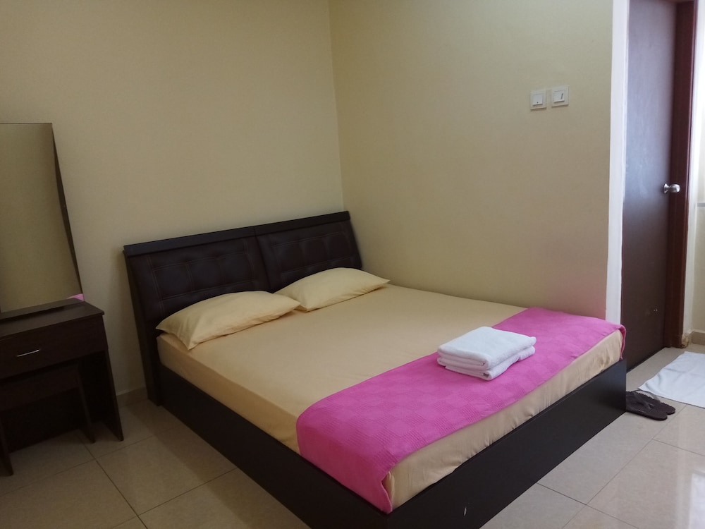 Deluxe Condo, 4 Bedrooms, Garden View, Garden Area photo 3