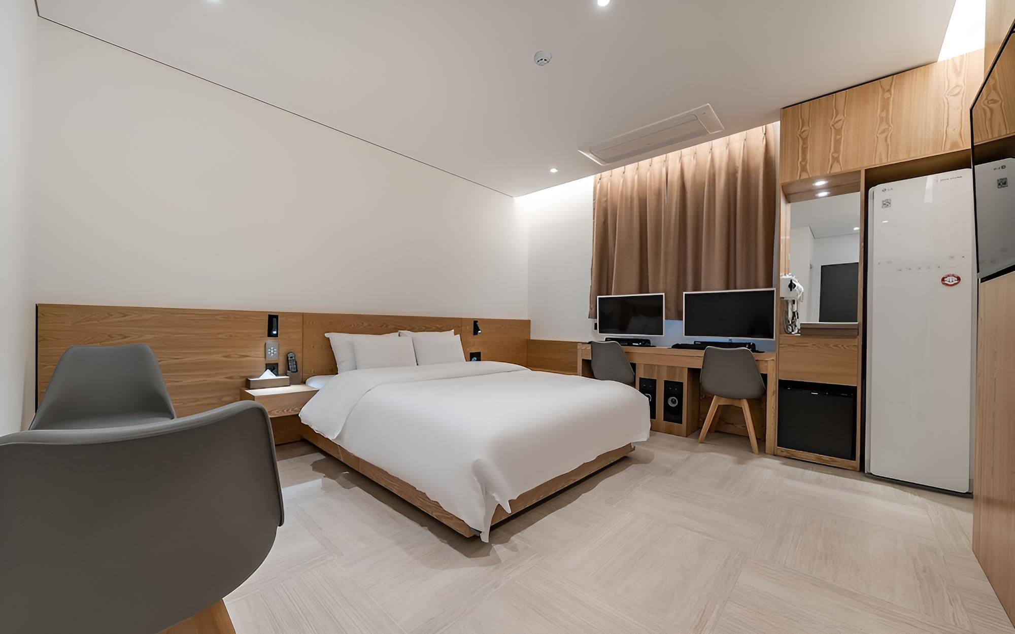 Room (Deluxe Plus Couple PC (Styler Smart T) - Photo 2