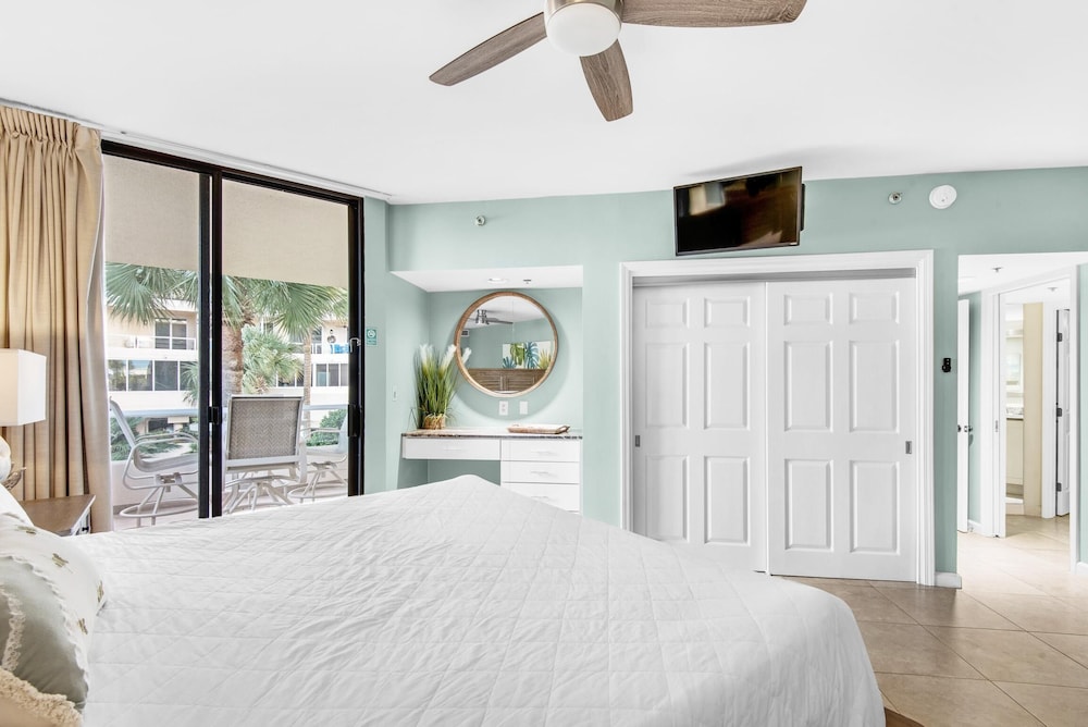 Condo, Multiple Beds (East Pass 102) photo 3