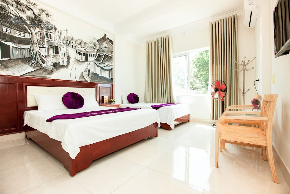 Deluxe Triple Room photo 1