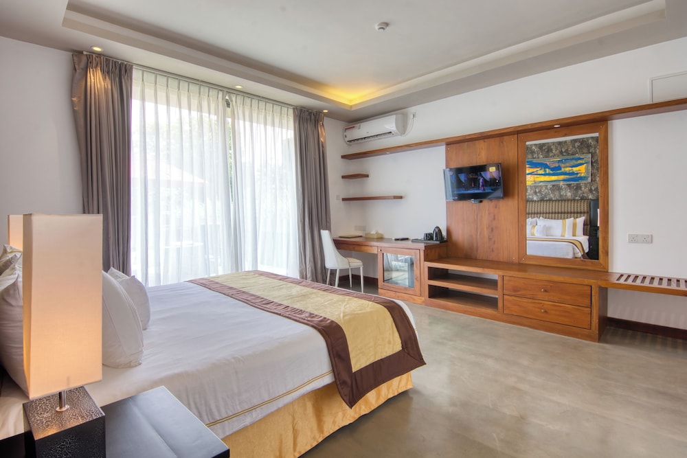 Deluxe Room, Sea View photo 3