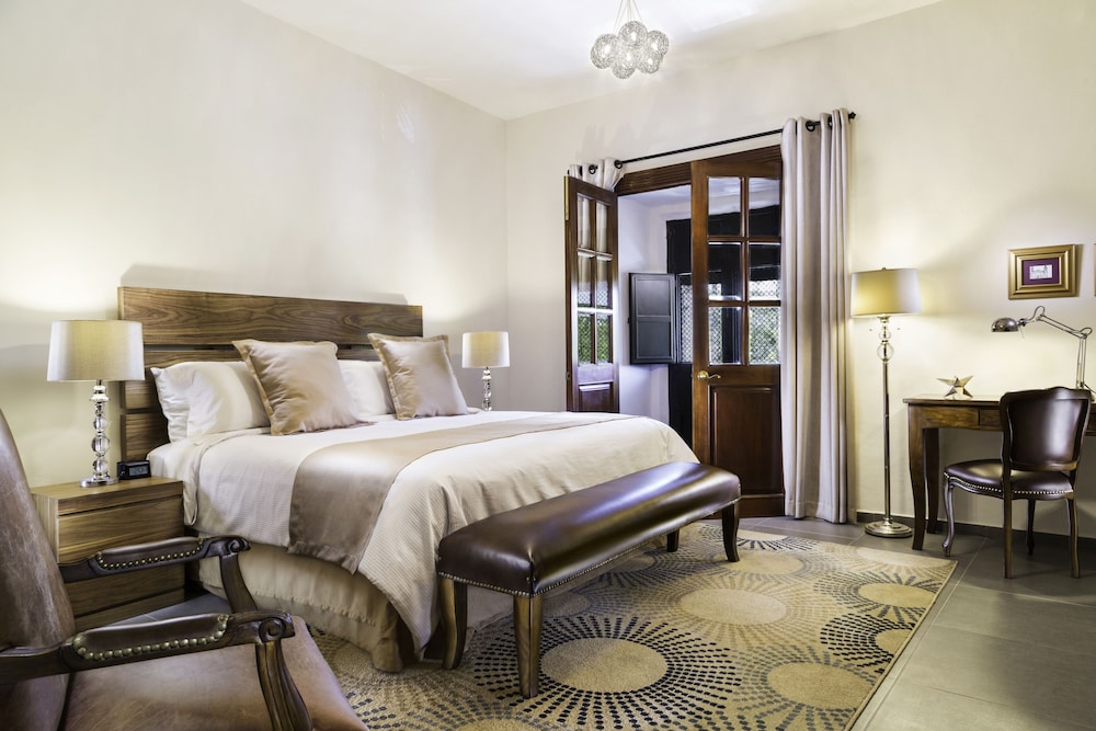 Superior Loft, 1 King Bed, Hot Tub