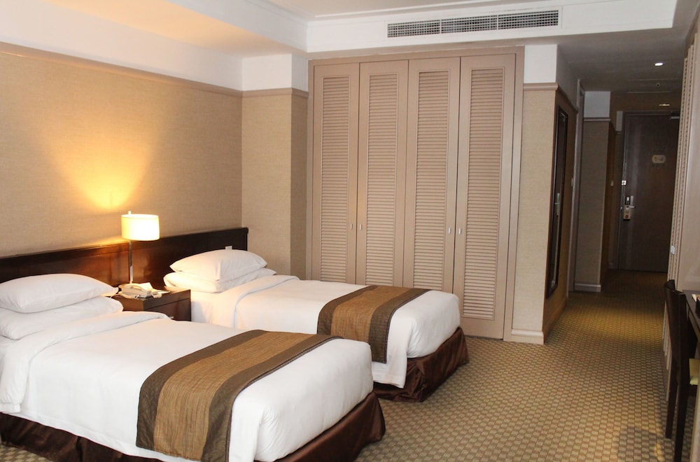 Deluxe Suite Twin photo 2