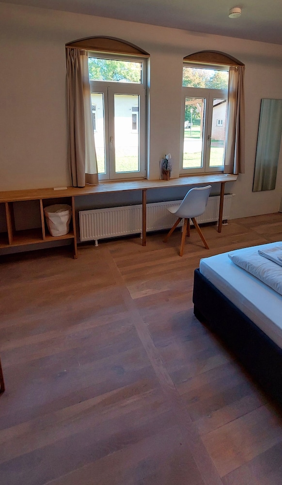 Basic Double Room, Garden View photo 2
