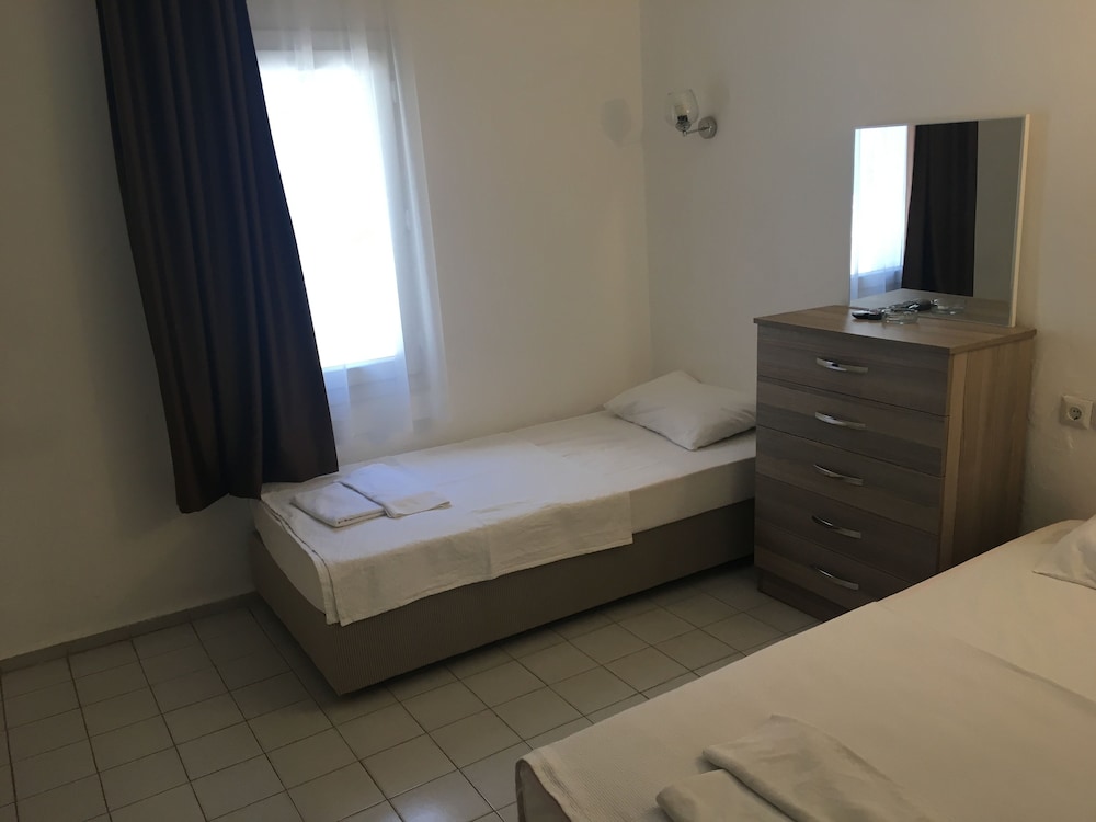 Triple Room, Multiple Beds, Sea View photo 1