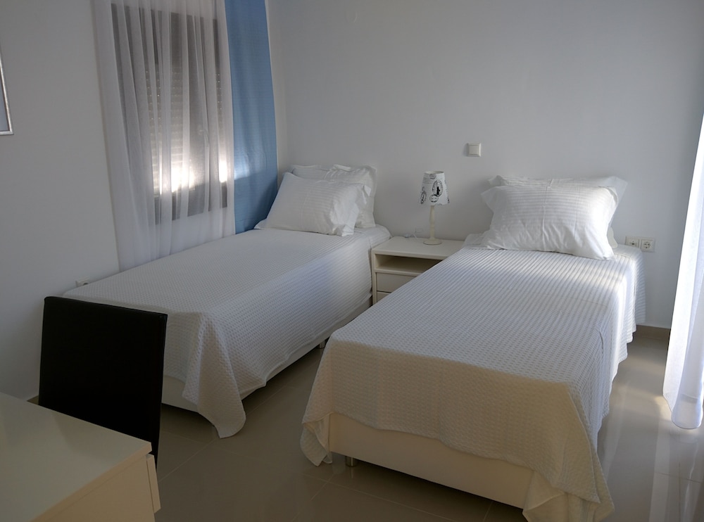 Villa Ejecutiva, 3 Dormitorios, Piscina Privada