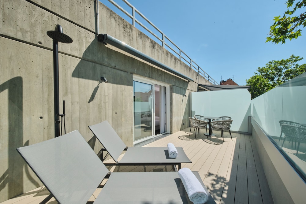Premium Room, Balcony (Premium 2 adults + 2 children) photo 3