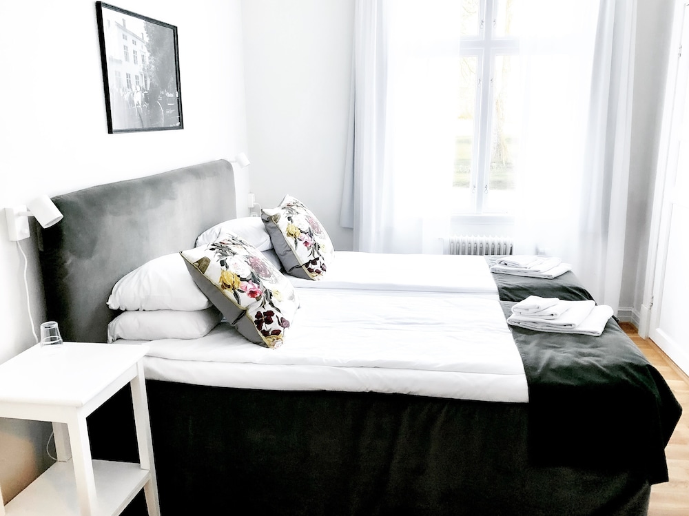 Double or Twin Room photo 2