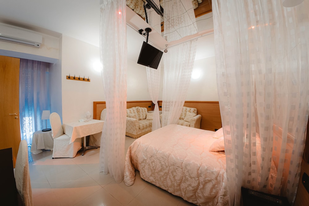 Superior Room - Photo 1