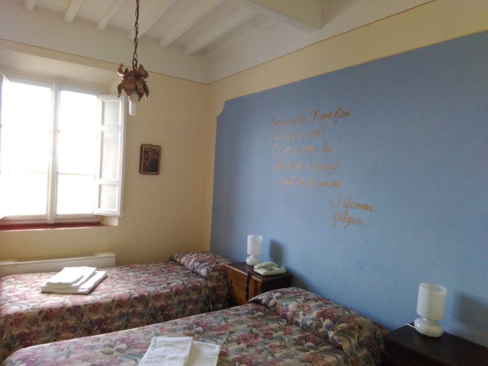 Basic Triple Room