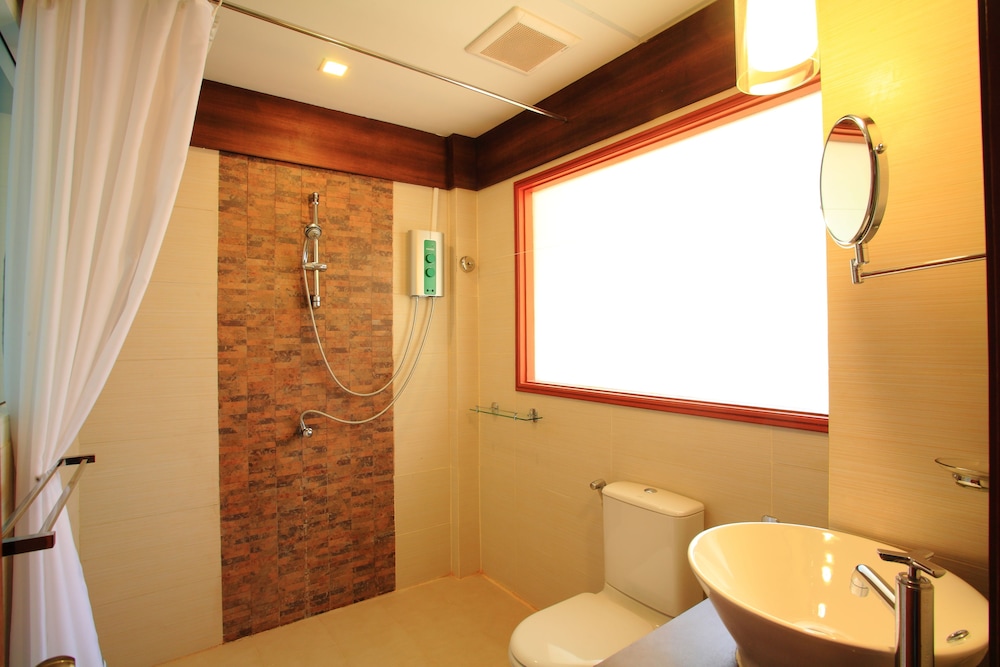 The Journey Suite photo 3