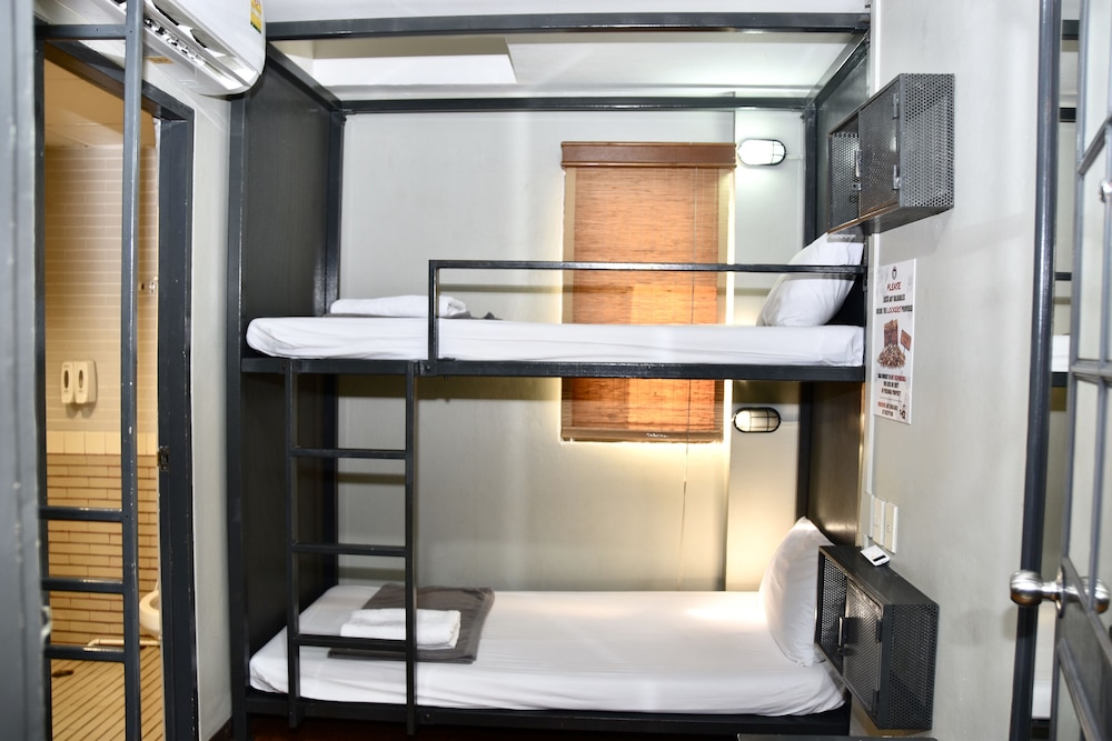 Standard Twin Bunk photo 1