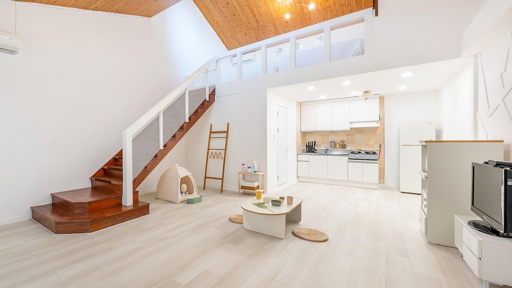 Basic Room, 1 Bedroom (Bichon 1) - Photo 20