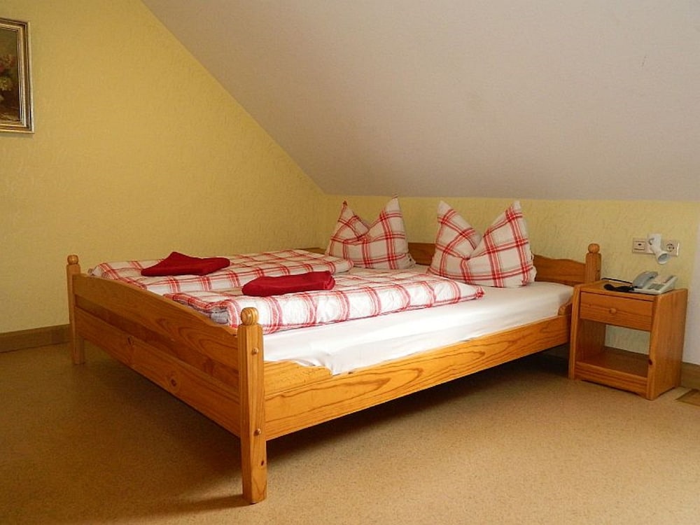 Double Room, 2 Twin Beds photo 3