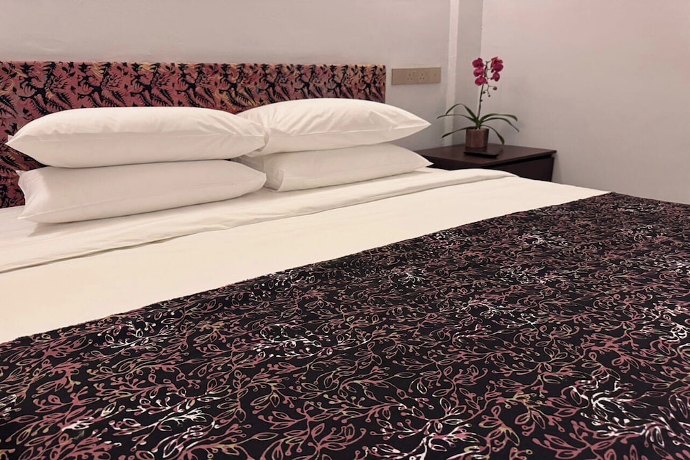 Double Room, 1 King Bed