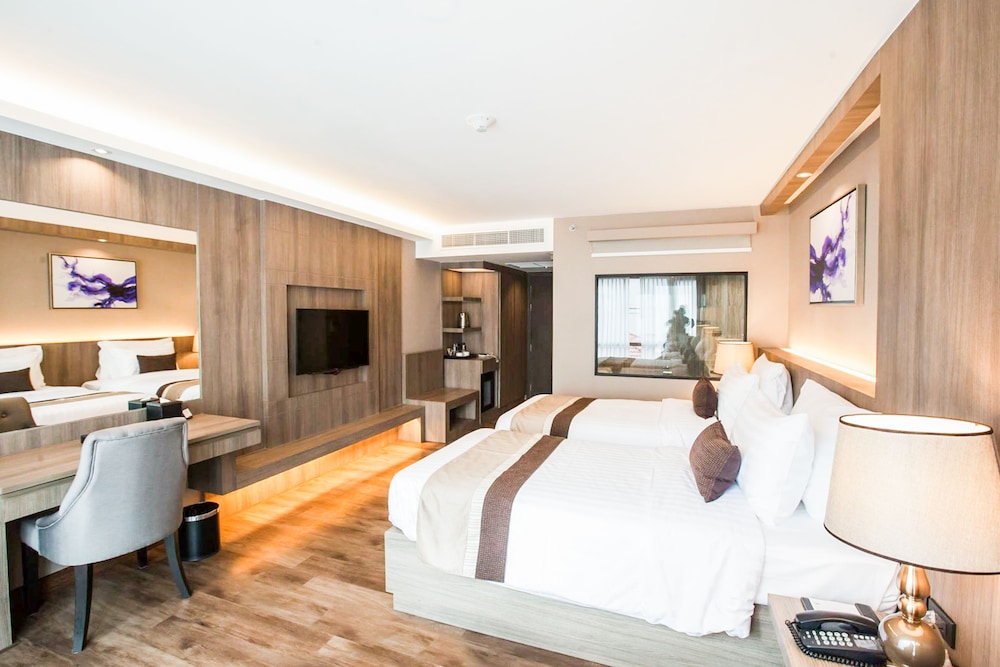 Premier Room, 2 Twin Beds photo 1
