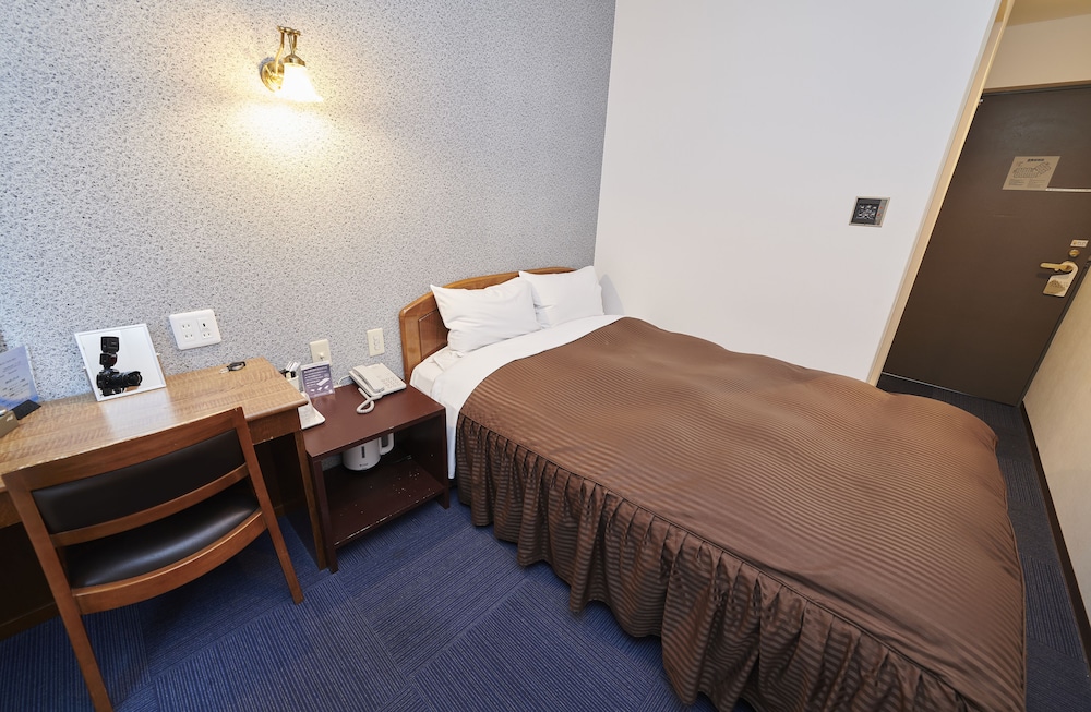 Semi-double Room, Smoking photo 1