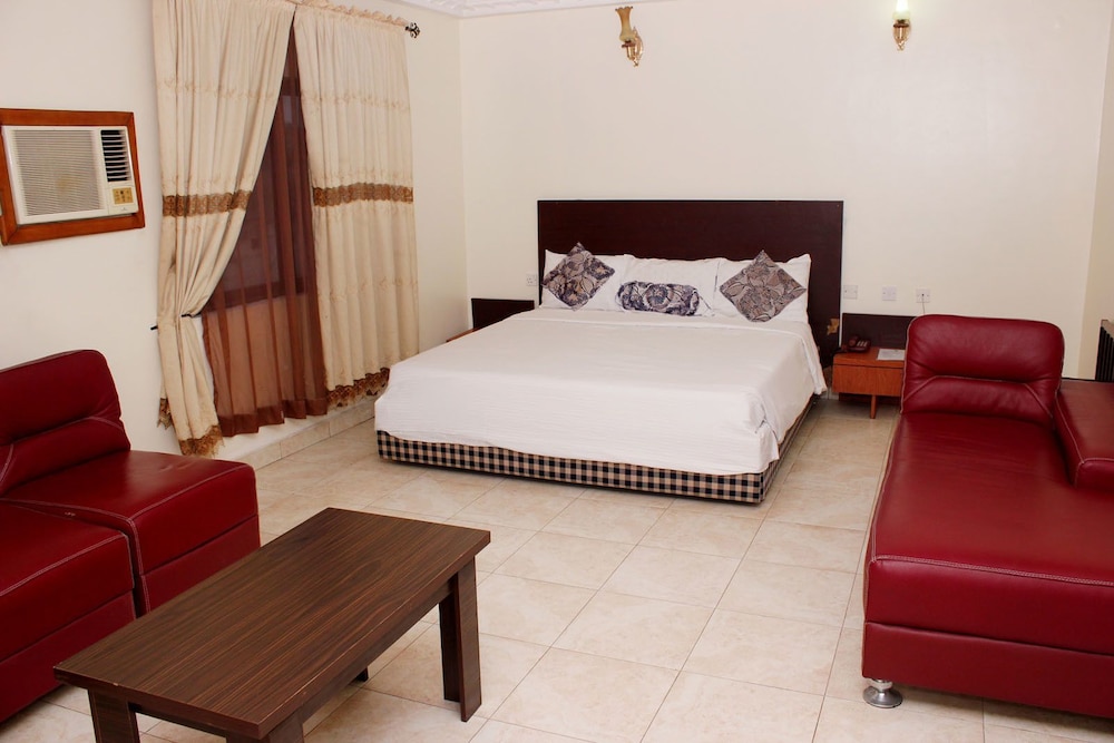 Executive Suite photo 1