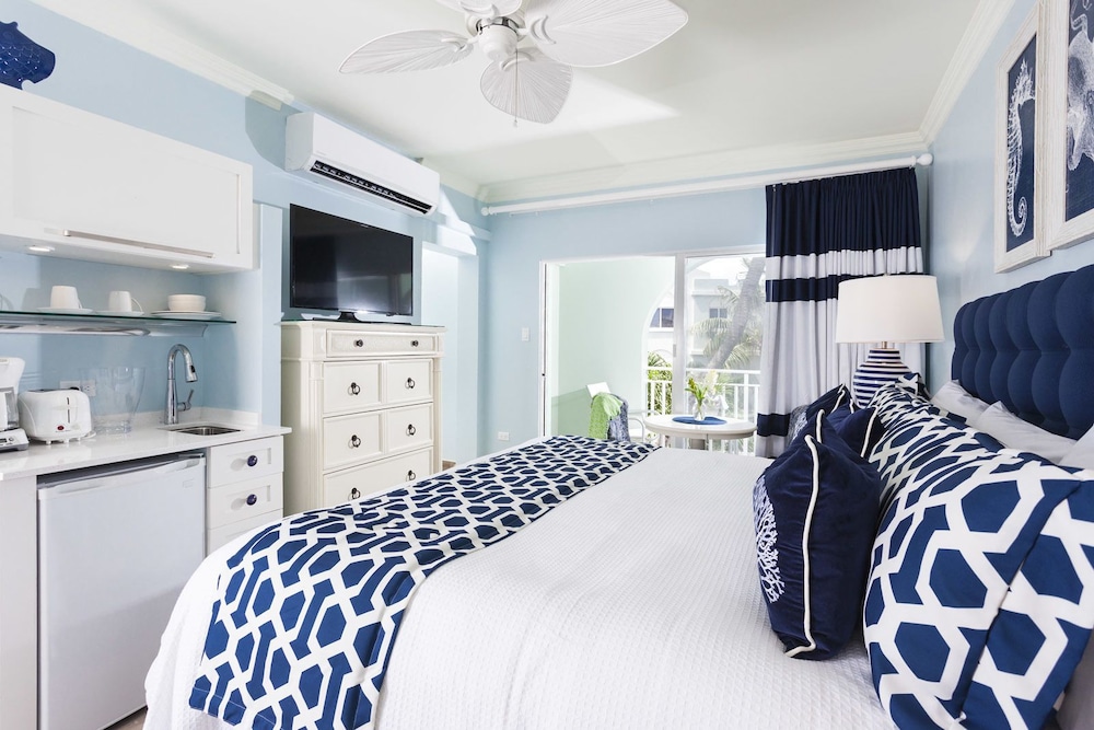Premier Courtyard Room - Photo 7